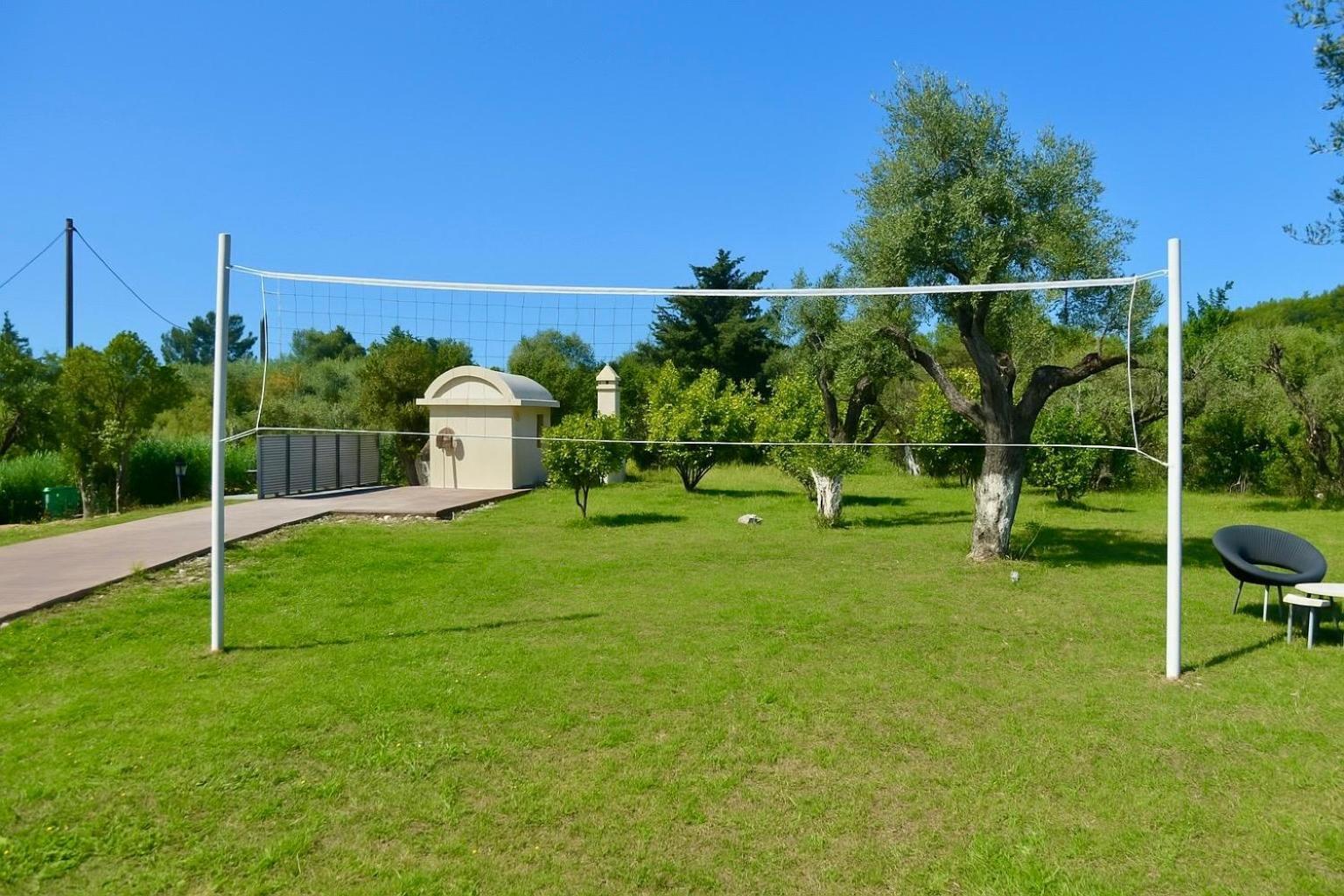 Jimmy's Pool House Case de vacanță Kremastí